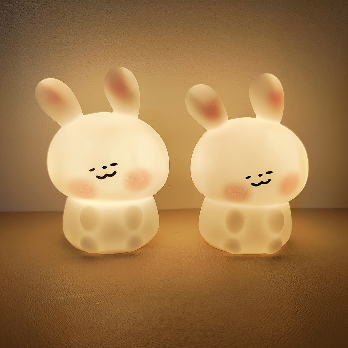 Mini Bunny Silikon Gece Lambası – Tatlı Rüyaların En Sevimli Eşlikçisi!